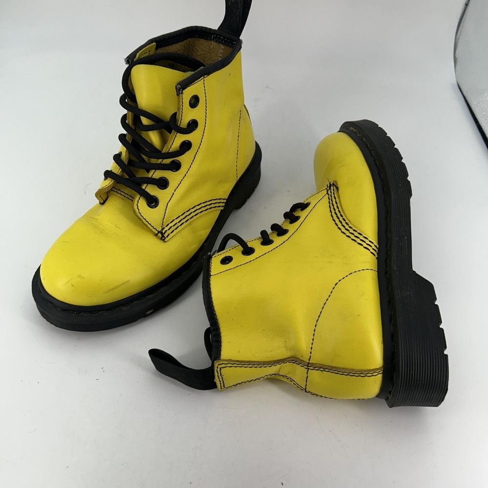 Dr.‎ Martens 101 Boots Womens Size 5 Yellow Smooth Leather Ankle Combat Lace Up - Picture 13 of 16